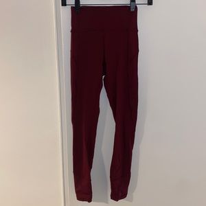 Maroon Lululemon legging